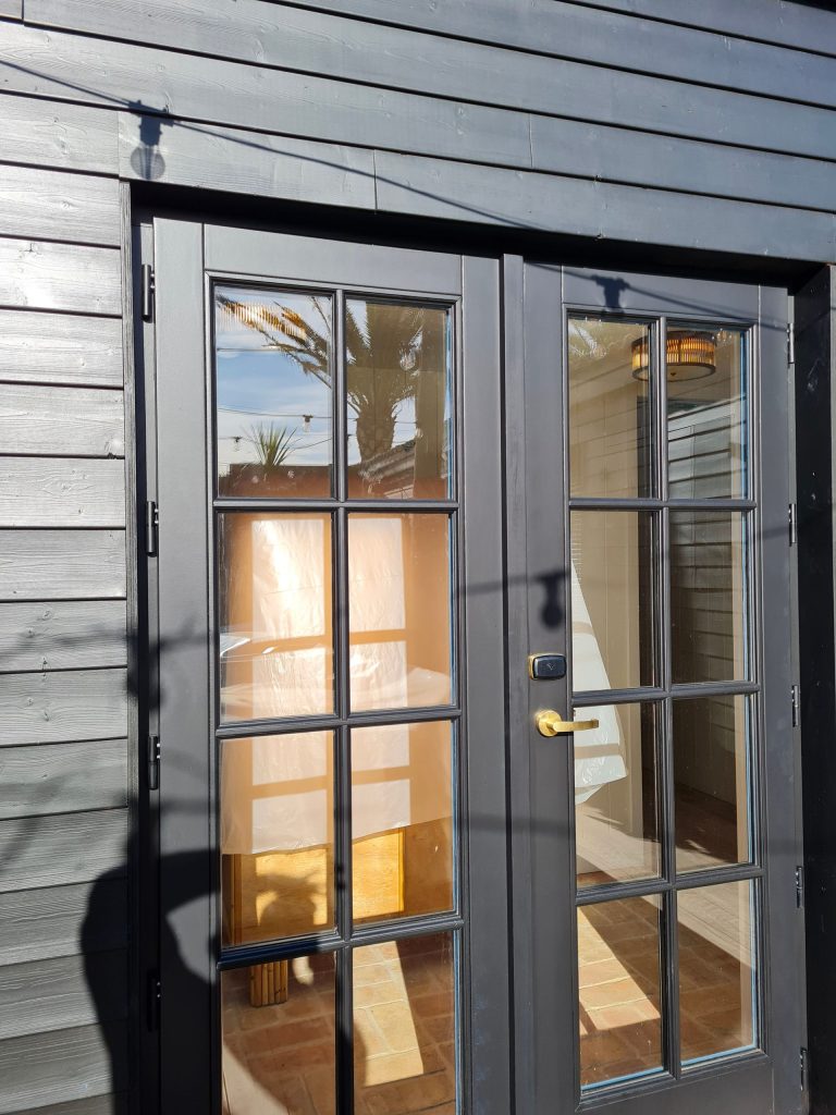 Porte-fenêtre bois sur mesure Aix-en-Provence – Alphabois